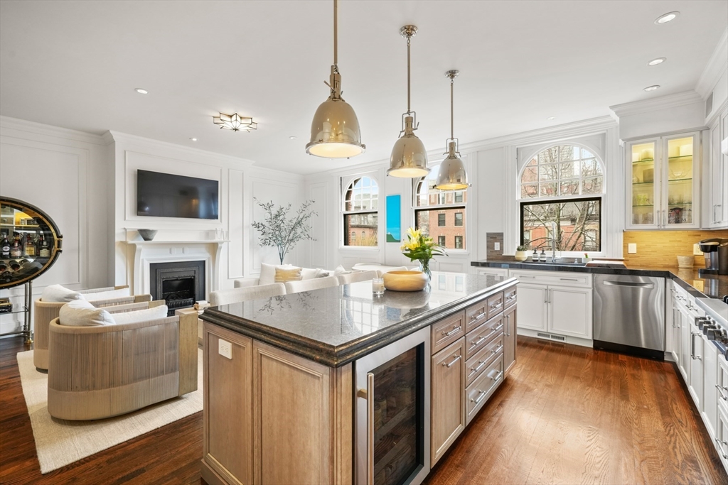 408 Beacon St 2