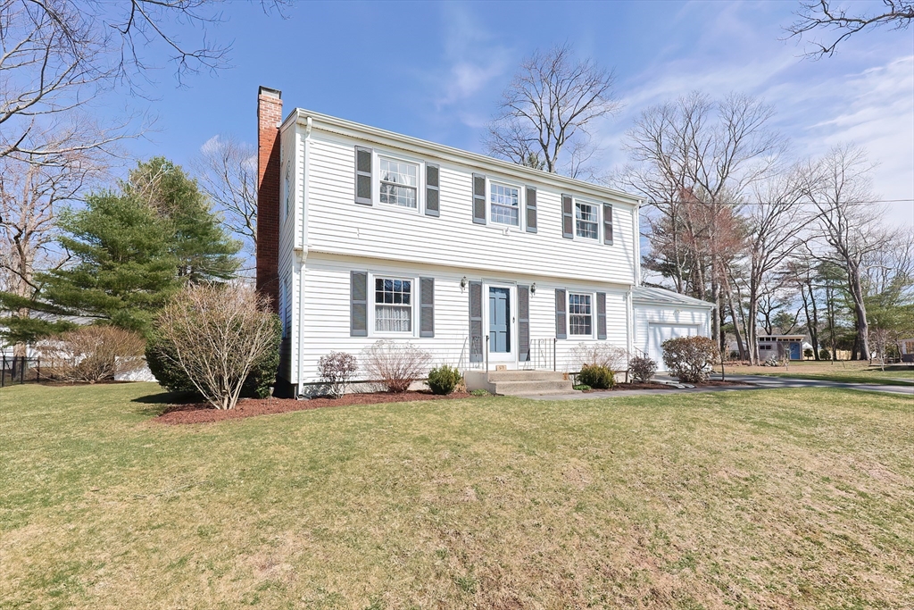 Attleboro, Massachusetts 02703, United States, 4 Bedrooms Bedrooms, ,2 BathroomsBathrooms,Residential,Active,96439 Attleboro, Massachusetts 02703, United States, 4 Bedrooms Bedrooms, ,2 BathroomsBathrooms,Residential,Active,96439