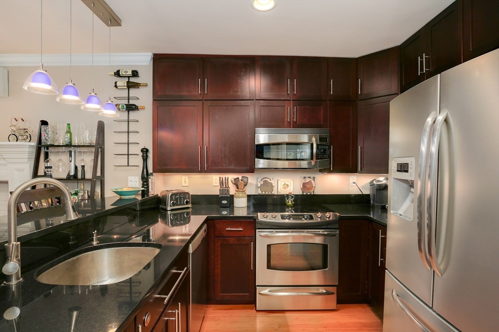 32 Rutland Sq 3