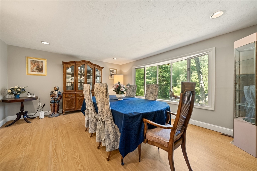5 Chase Dr