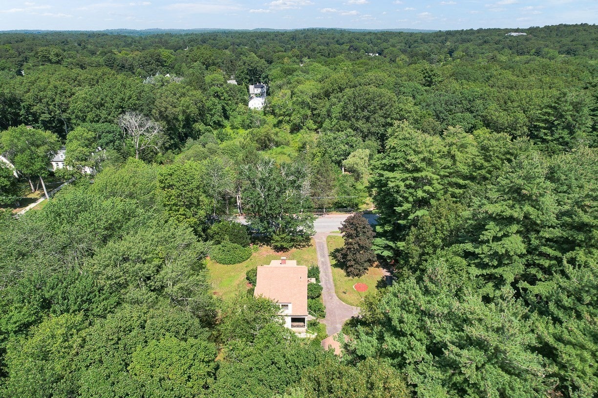 53 Elmwood Rd, Wellesley, MA, 53 Elmwood Rd, Wellesley, MA Photo #8