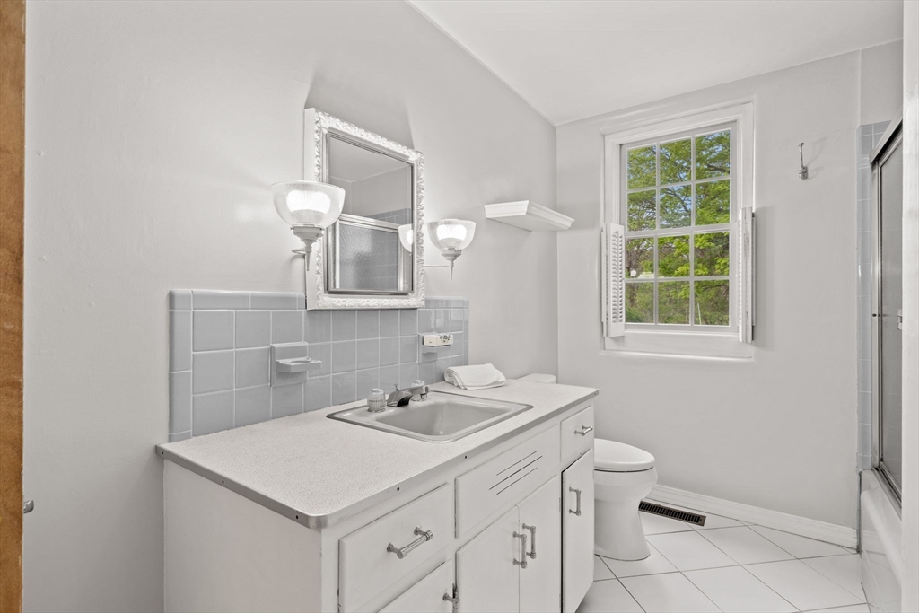 63 Long Hill Rd, Groton, MA Photo #30