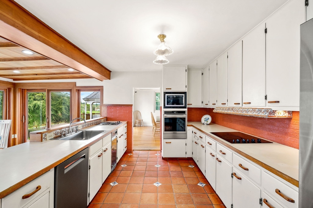 63 Long Hill Rd, Groton, MA Photo #15