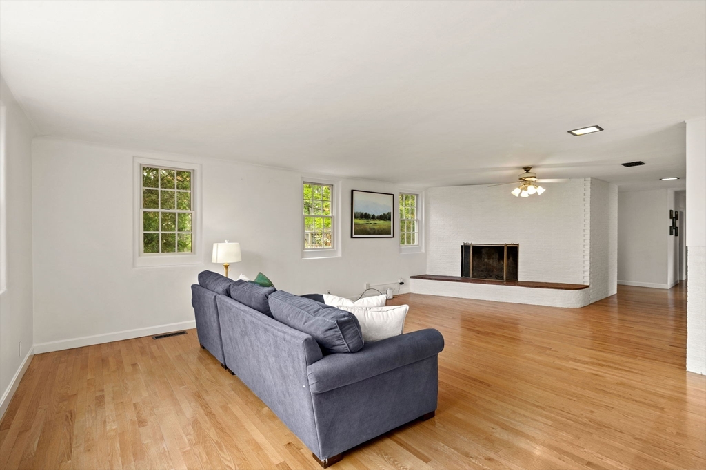 63 Long Hill Rd, Groton, MA Photo #18