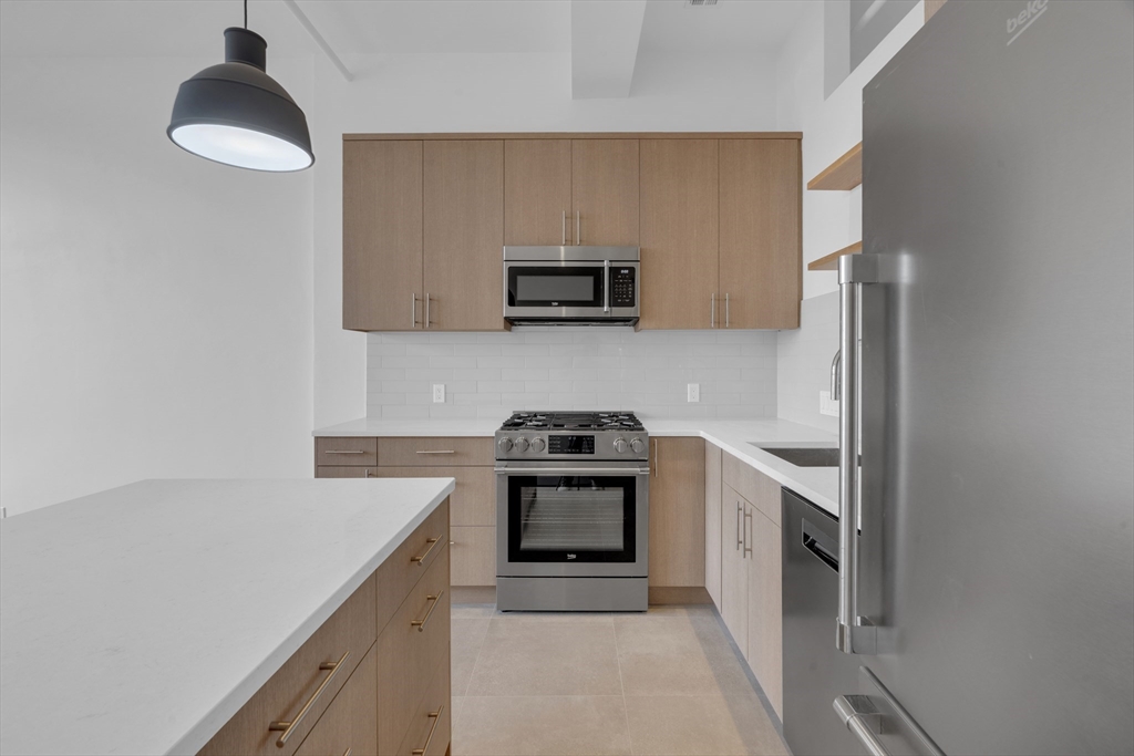 70-72 Northampton St. 502