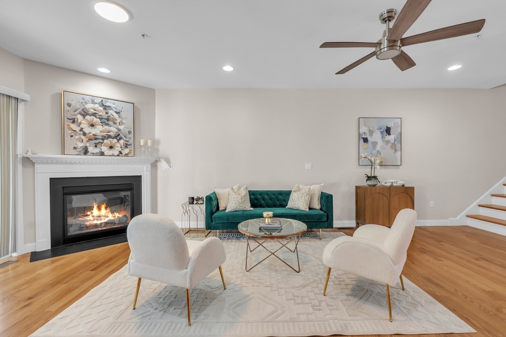 12 Murray Ave 18