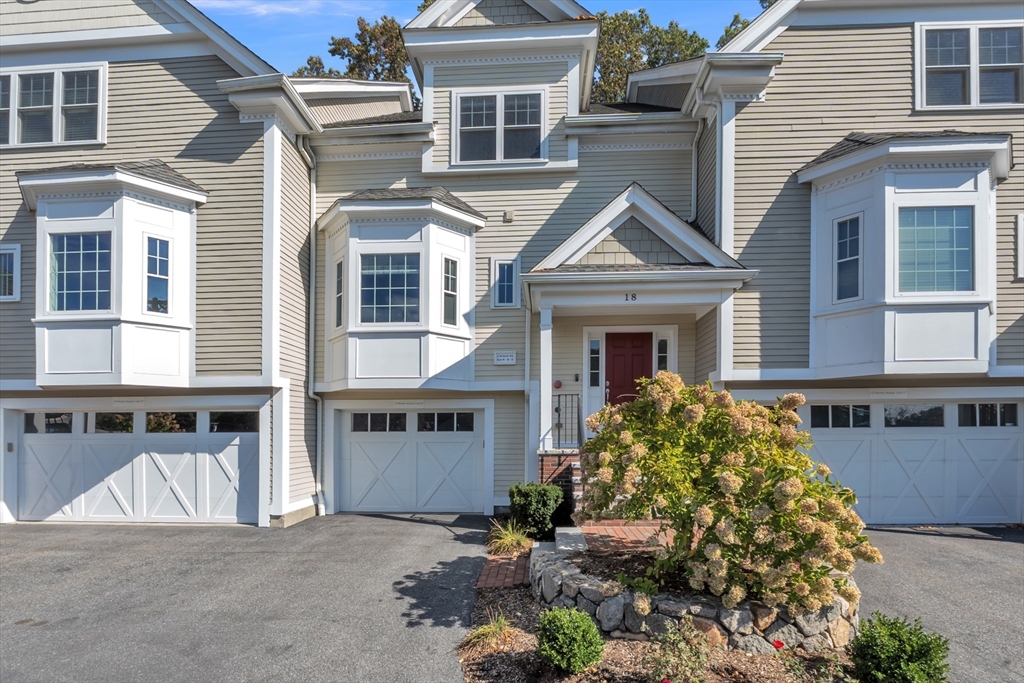 12 Murray Ave 18