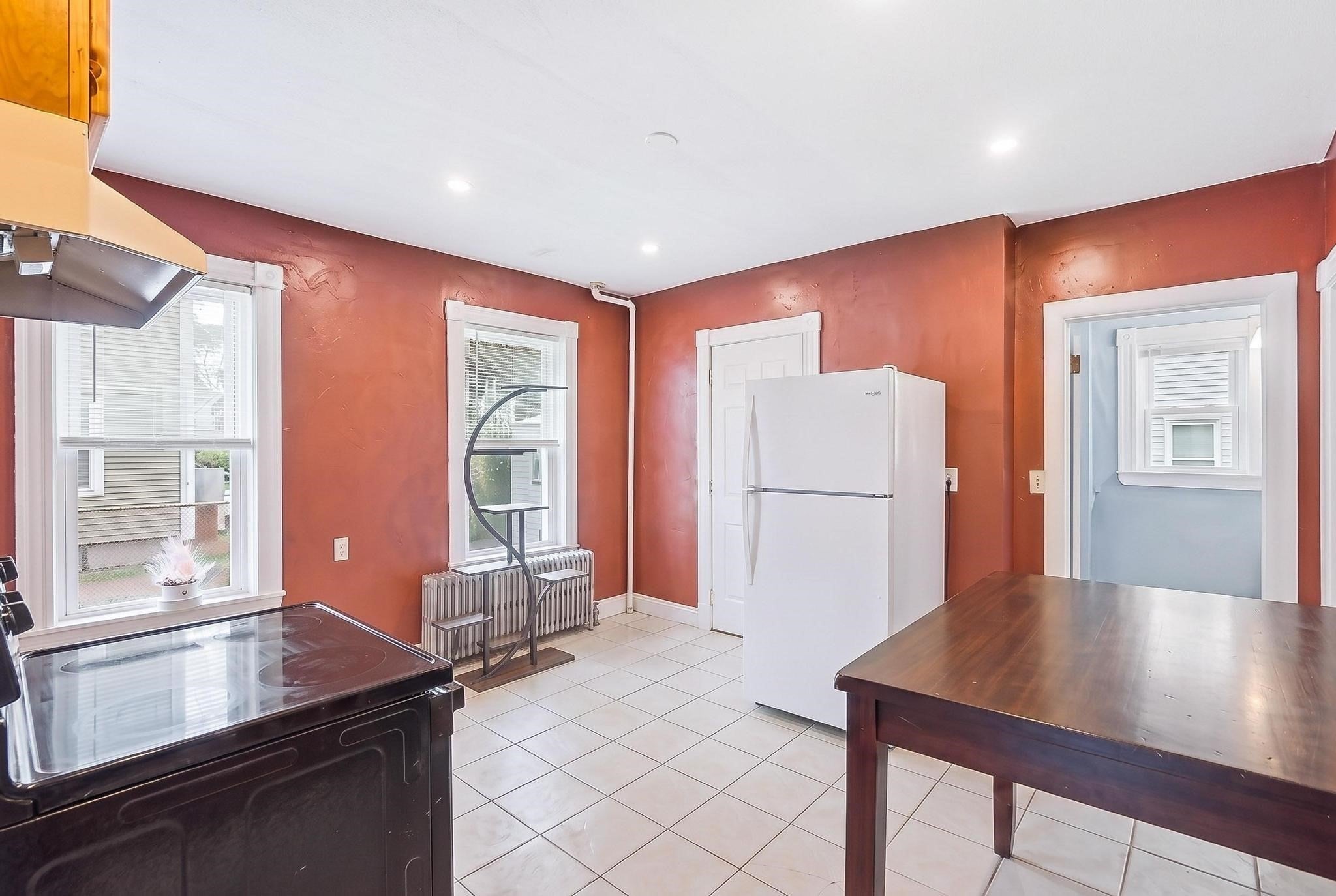 132 Huntington St, Brockton, MA Photo #11