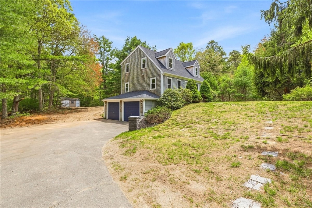 80 Mountain Hill Rd