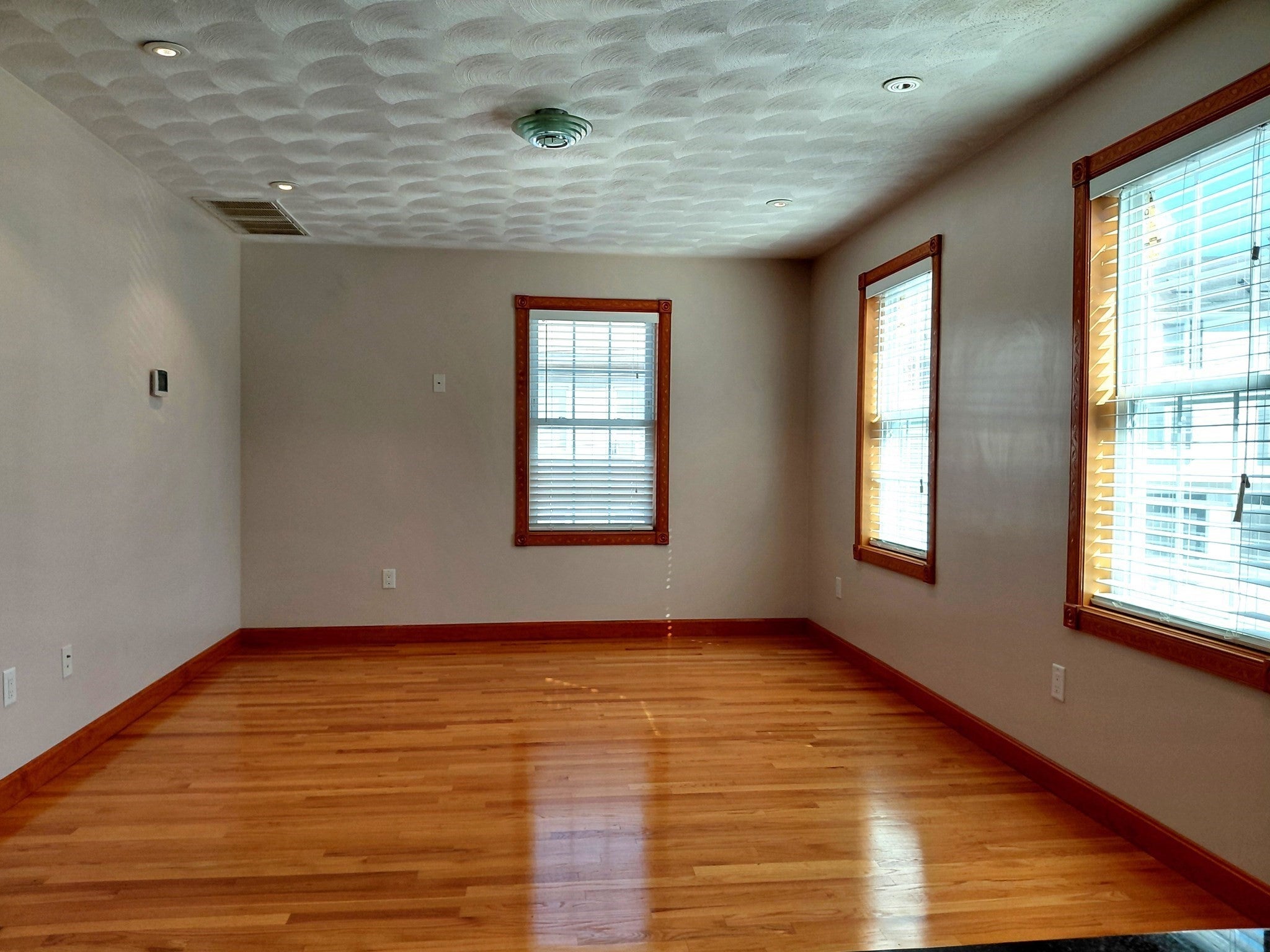54 Branch ST #2, Lowell, MA, 54 Branch ST #2, Lowell, MA Photo #5