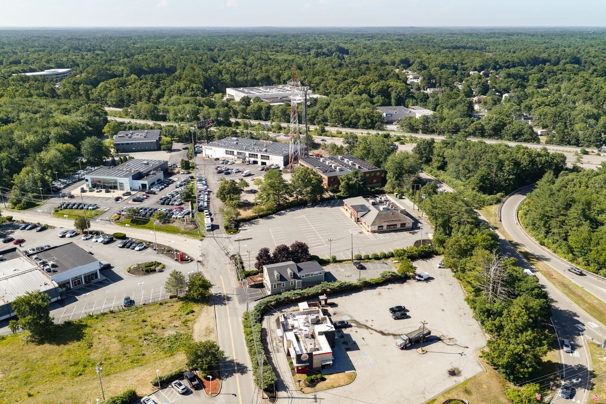 25 Accord Park Dr