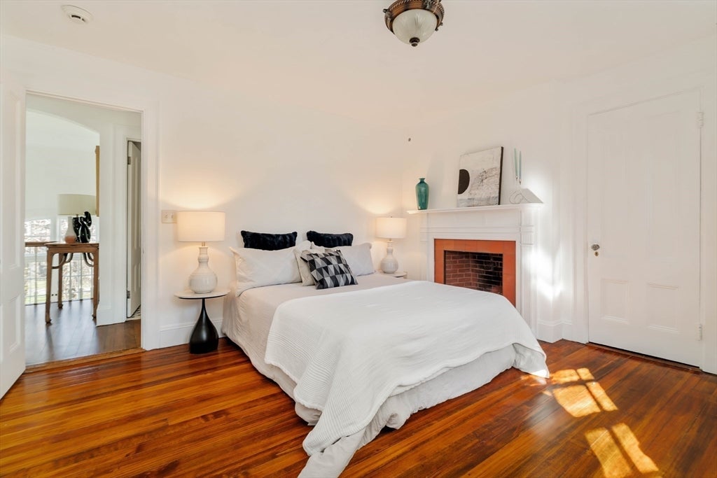 10 Rangeley Road, Winchester, MA Photo #25