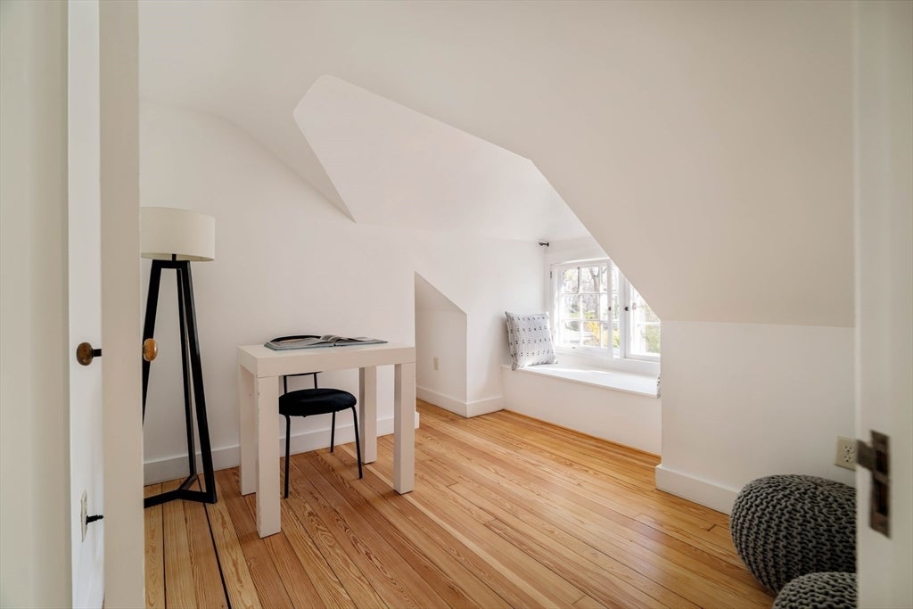 10 Rangeley Road, Winchester, MA Photo #33