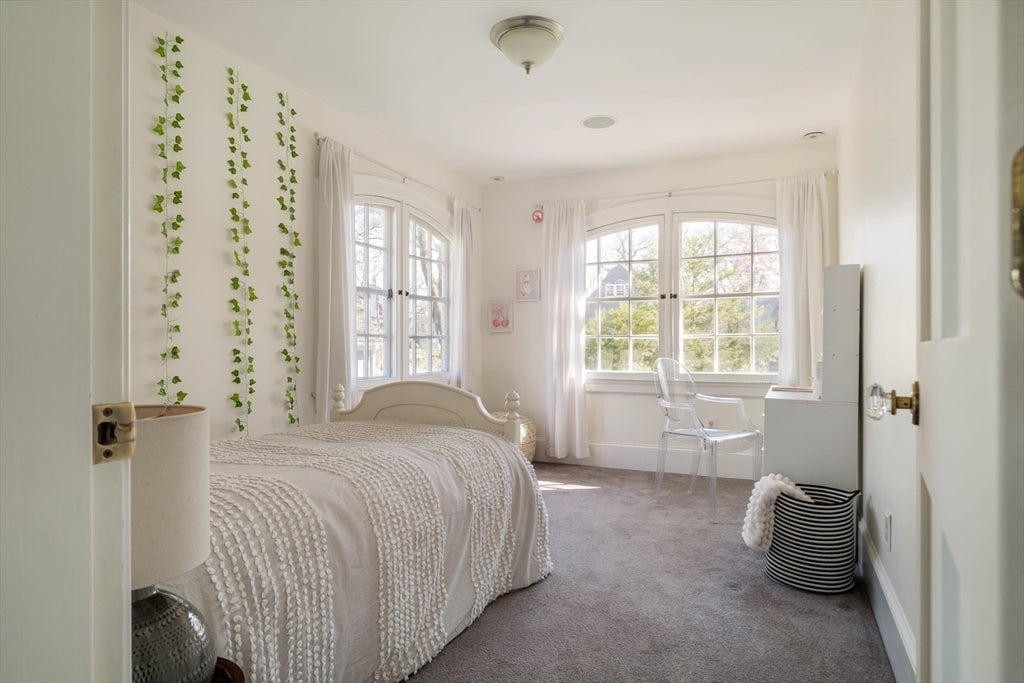 10 Rangeley Road, Winchester, MA Photo #28