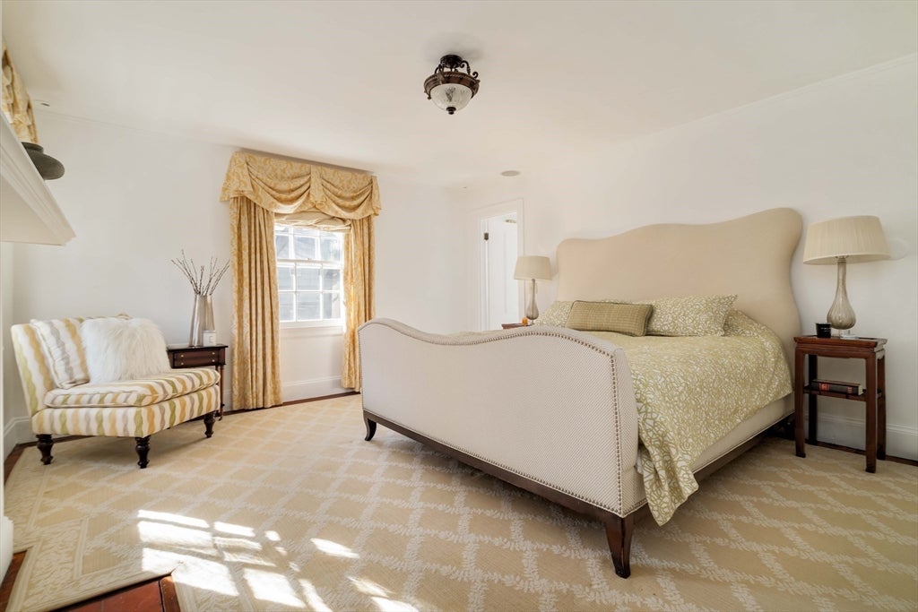 10 Rangeley Road, Winchester, MA Photo #20