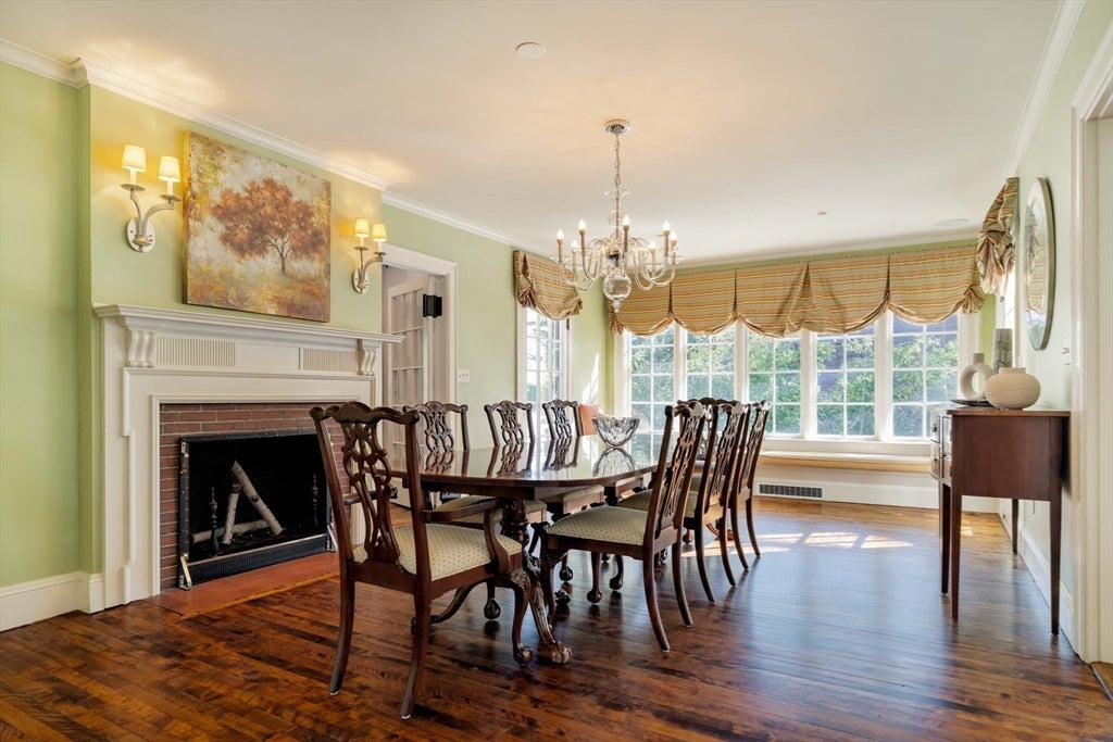 10 Rangeley Road, Winchester, MA Photo #9