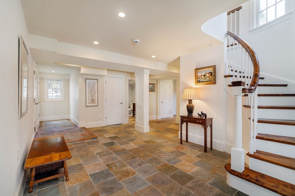 10 Rangeley Road, Winchester, MA Photo #34