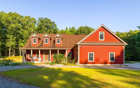55 Ramshorn Rd Charlton MA 01507