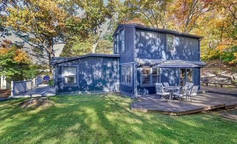 Photo of 7 West St, Melrose, MA 02176 (MLS # 73477206)