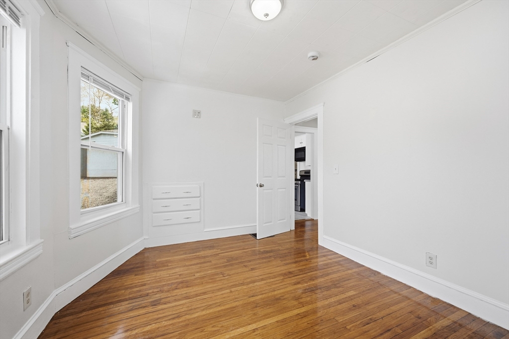 300 Lynn Street, Peabody, MA Photo #17
