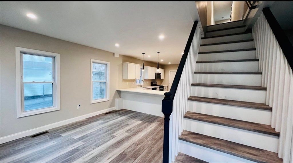 26 Crescent St #26, Quincy, MA, 26 Crescent St #26, Quincy, MA Photo #4