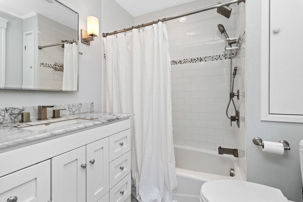 173 Jefferson St, Dedham, MA Photo #19