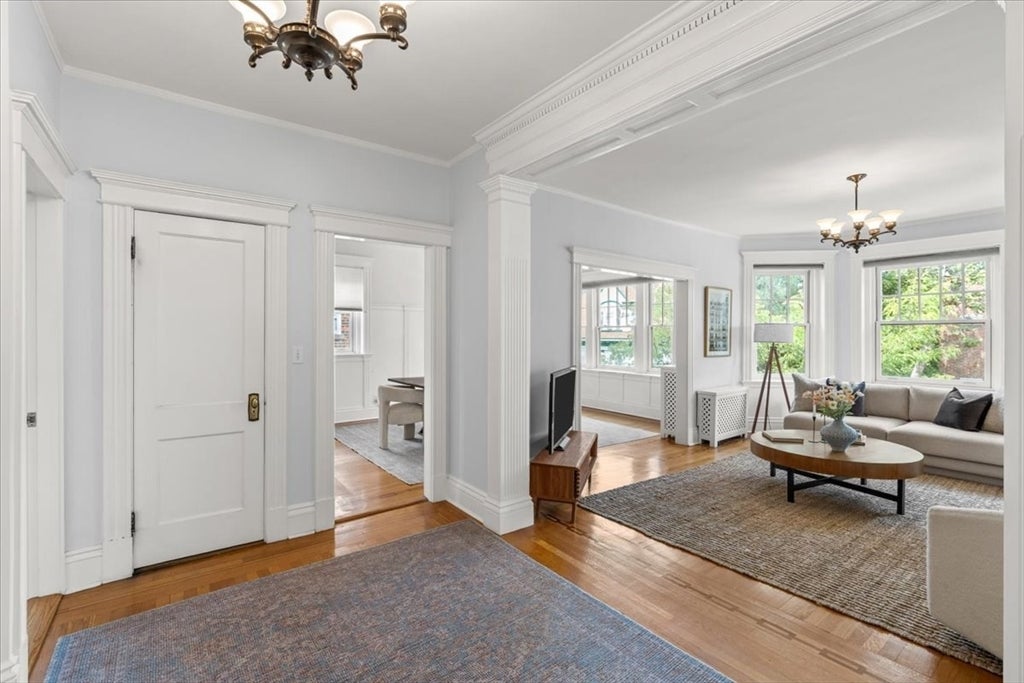 47 Alton Pl #3, Brookline, MA, 47 Alton Pl #3, Brookline, MA Photo #2