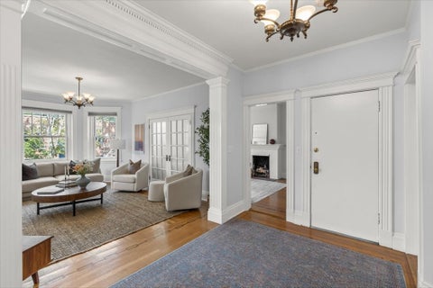 Photo of 47 Alton Pl #3, Brookline, MA 02446 (MLS # 73569467)