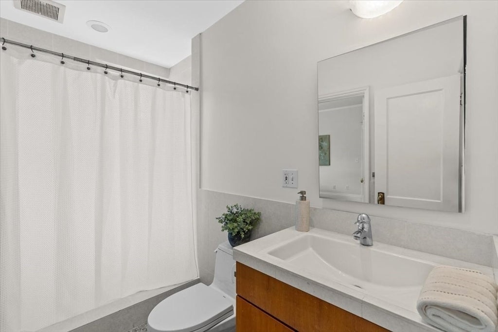 47 Alton Pl #3, Brookline, MA, 47 Alton Pl #3, Brookline, MA Photo #21
