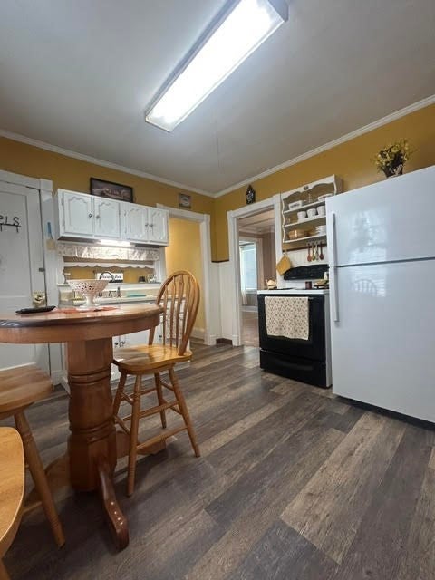 22 South Street, North Adams, MA, 22 South Street, North Adams, MA Photo #6