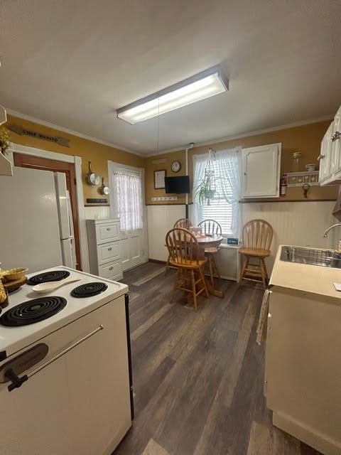 22 South Street, North Adams, MA, 22 South Street, North Adams, MA Photo #7