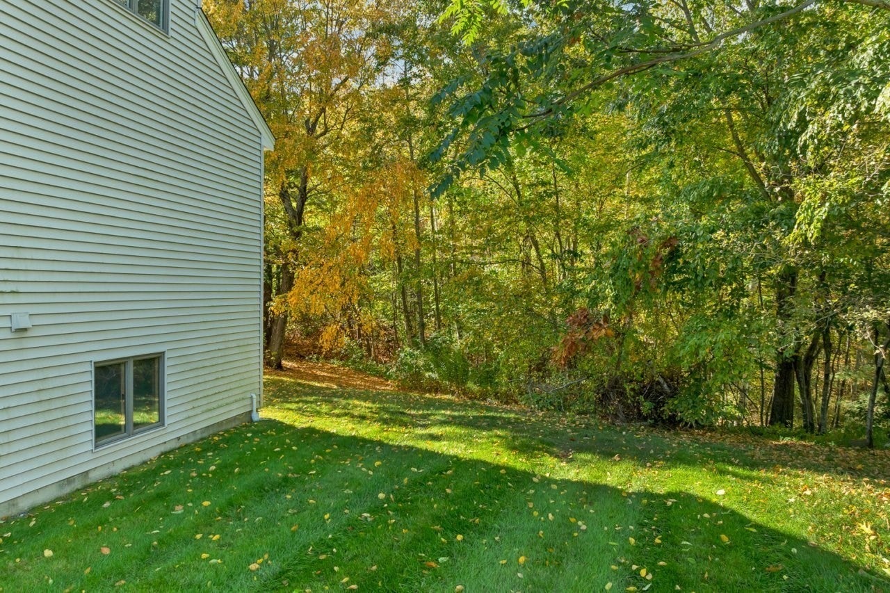 63 Drew Woods Drive #63, Derry, NH, 63 Drew Woods Drive #63, Derry, NH Photo #34