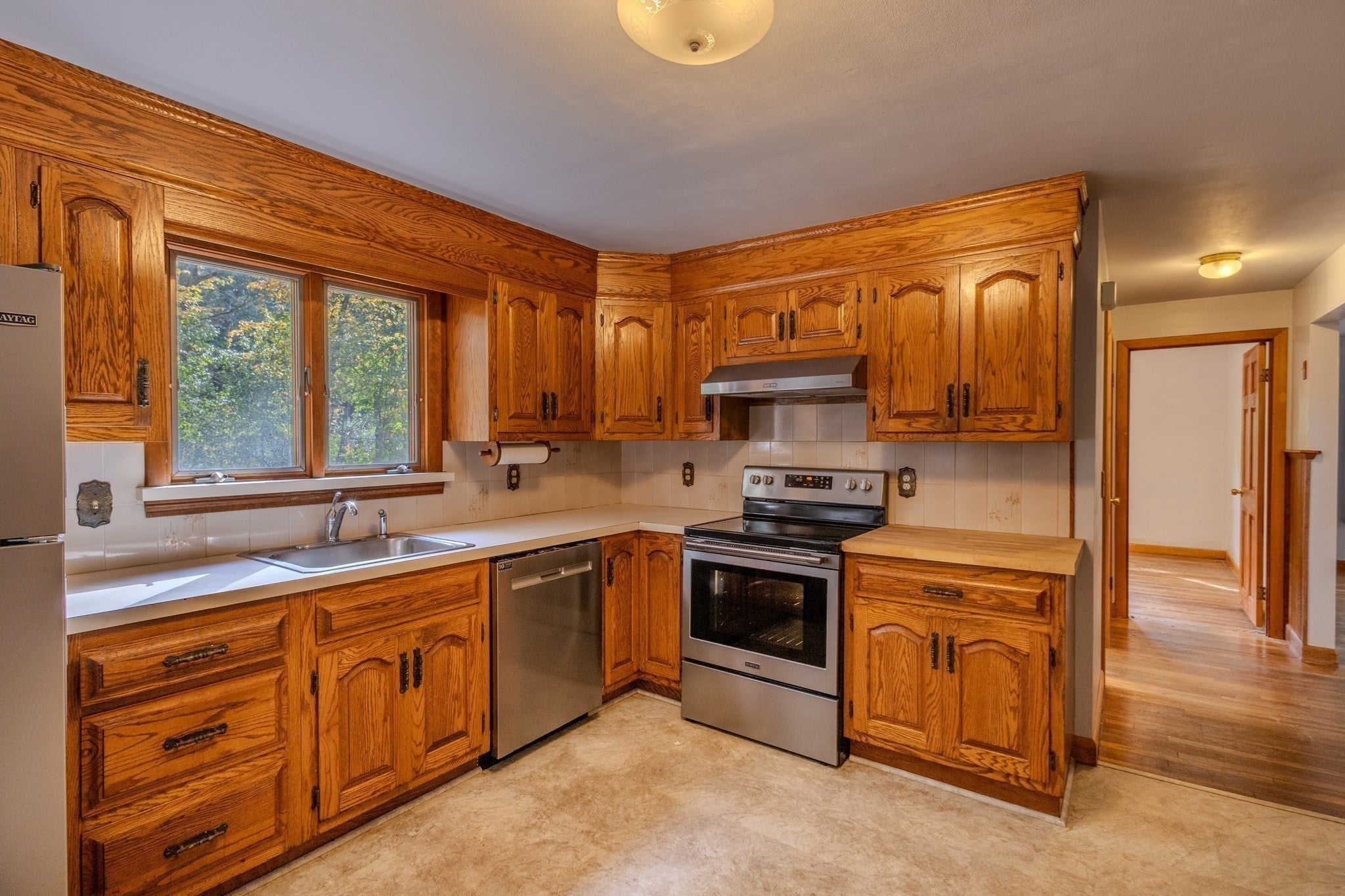 148 Patterson St, Attleboro, MA, 148 Patterson St, Attleboro, MA Photo #4