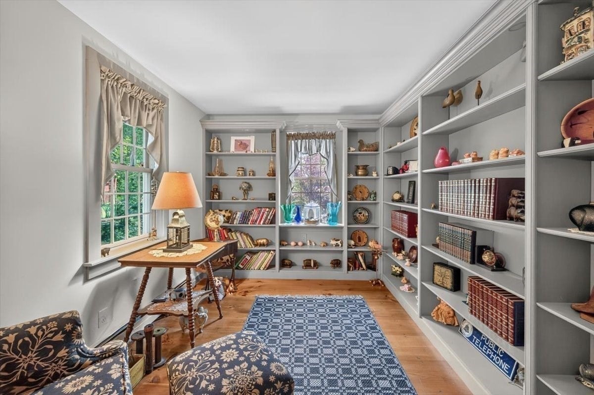37 Champeaux RD, Brimfield, MA Photo #10