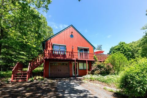 Photo of 24 Cottontail Trl, Plymouth, MA 02360 (MLS # 73531717)