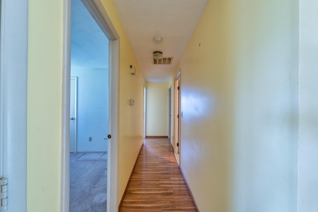 15 Mishawum Dr, Dartmouth, MA Photo #24