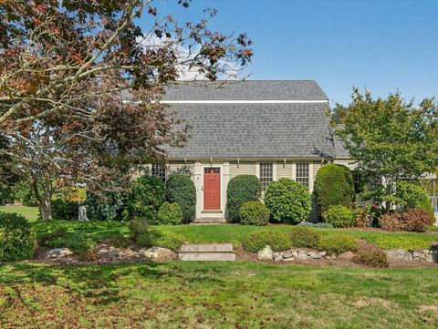 7 Hamlin St Acushnet MA 02743