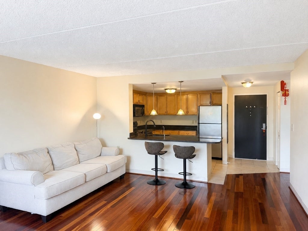 Photo of 30 Daniels St, Malden, MA