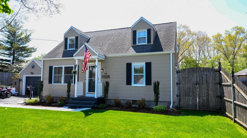 14 Susan Ave