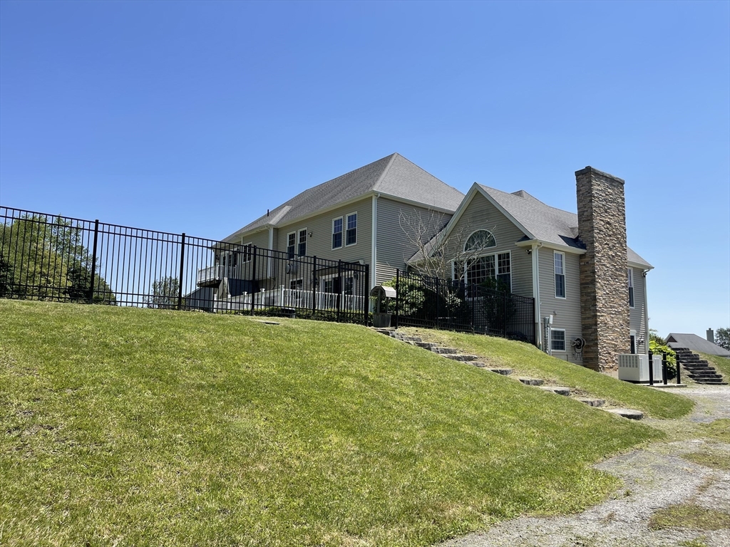 6 Brickyard Rd
