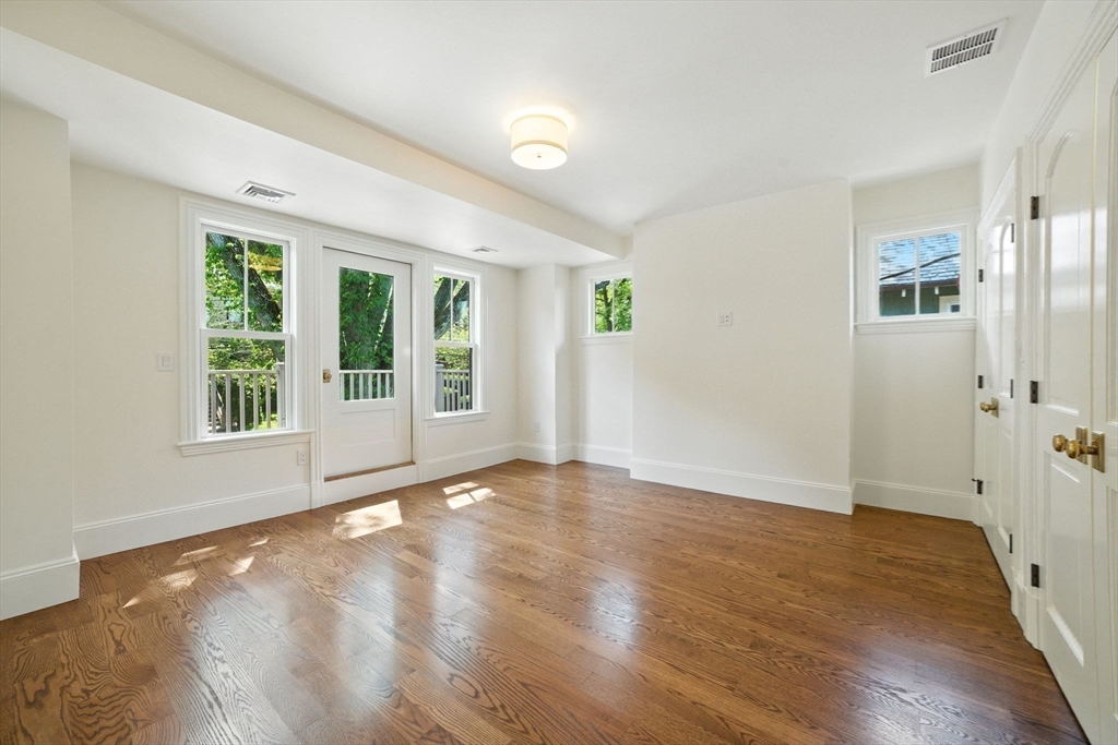 197 Winchester Street #1, Brookline, MA Photo #12