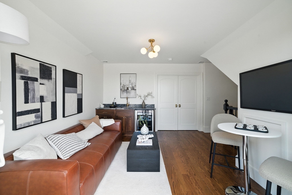 197 Winchester Street #1, Brookline, MA Photo #28