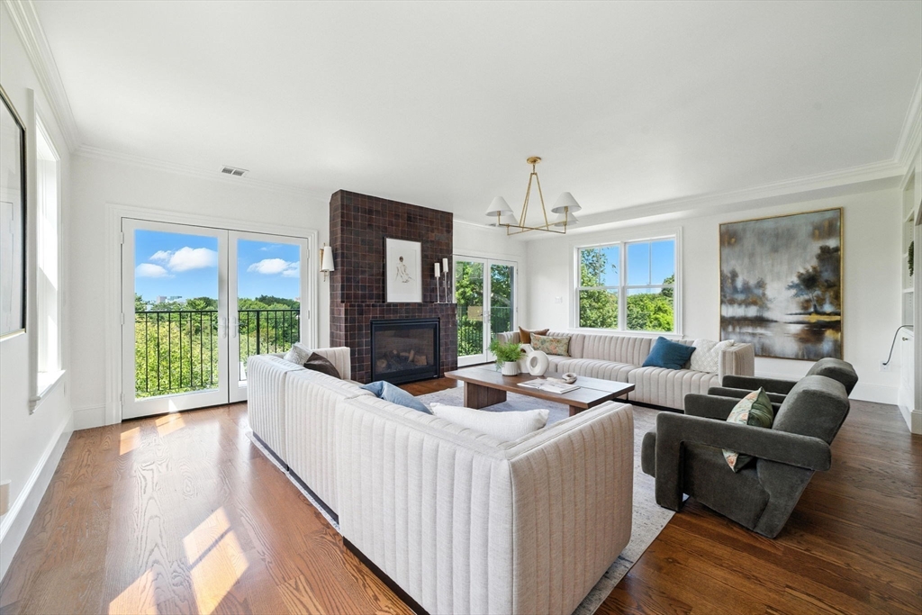 197 Winchester Street #1, Brookline, MA Photo #9