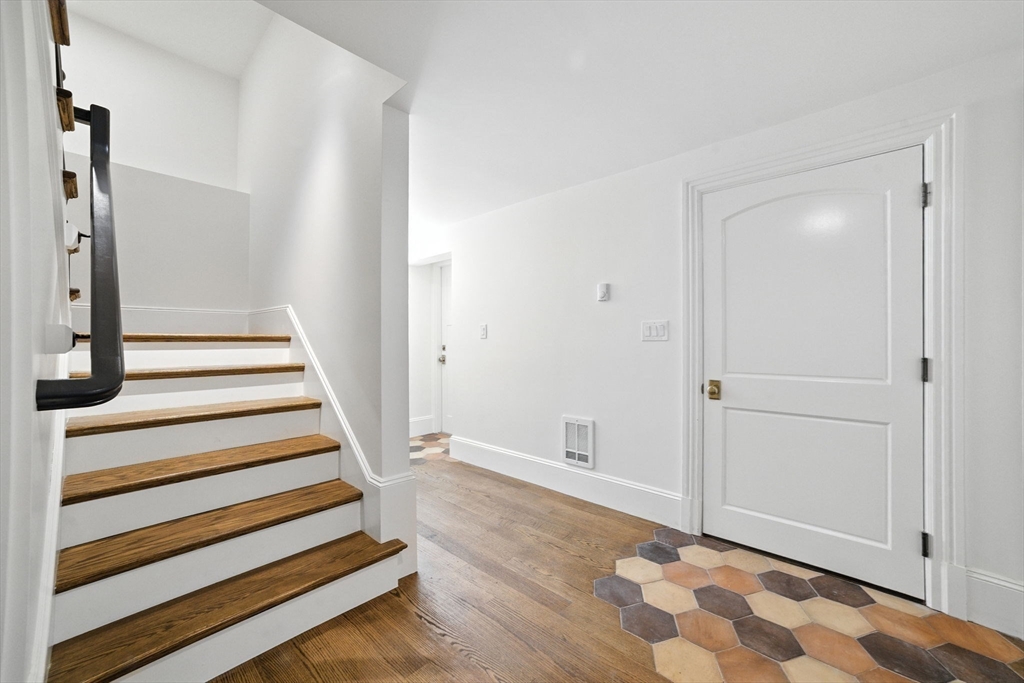 197 Winchester Street #1, Brookline, MA Photo #36