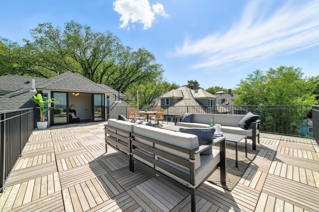 197 Winchester Street #1, Brookline, MA Photo #26