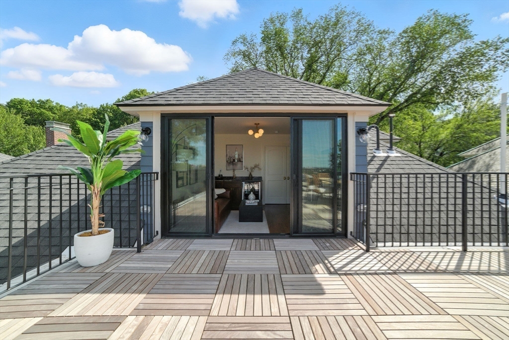 197 Winchester Street #1, Brookline, MA Photo #27