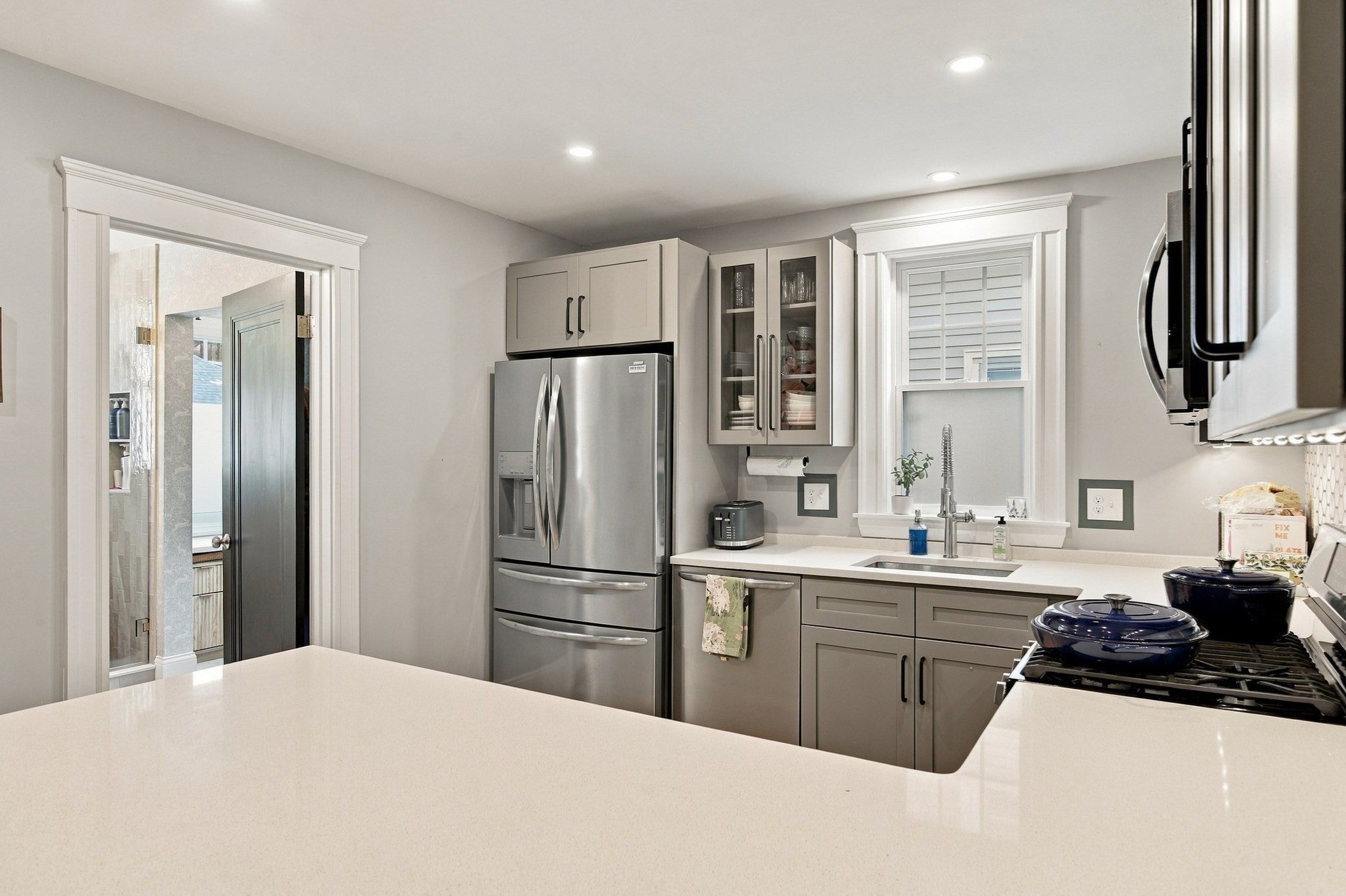 8 Gardner St #2, Salem, MA, 8 Gardner St #2, Salem, MA Photo #5