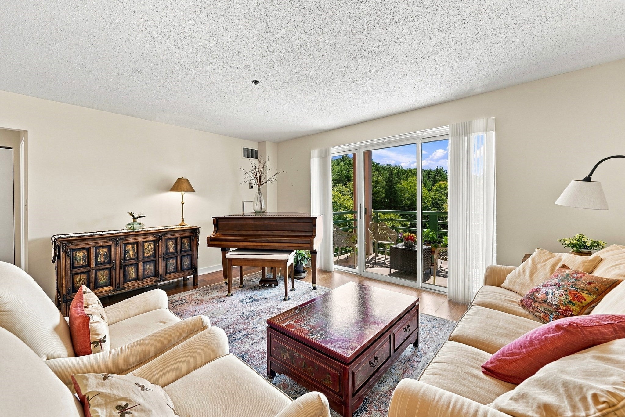 273 Cambridge Rd #505, Woburn, MA Photo #2