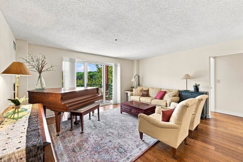 Photo of 273 Cambridge Rd #505, Woburn, MA 01801 (MLS # 73590520)