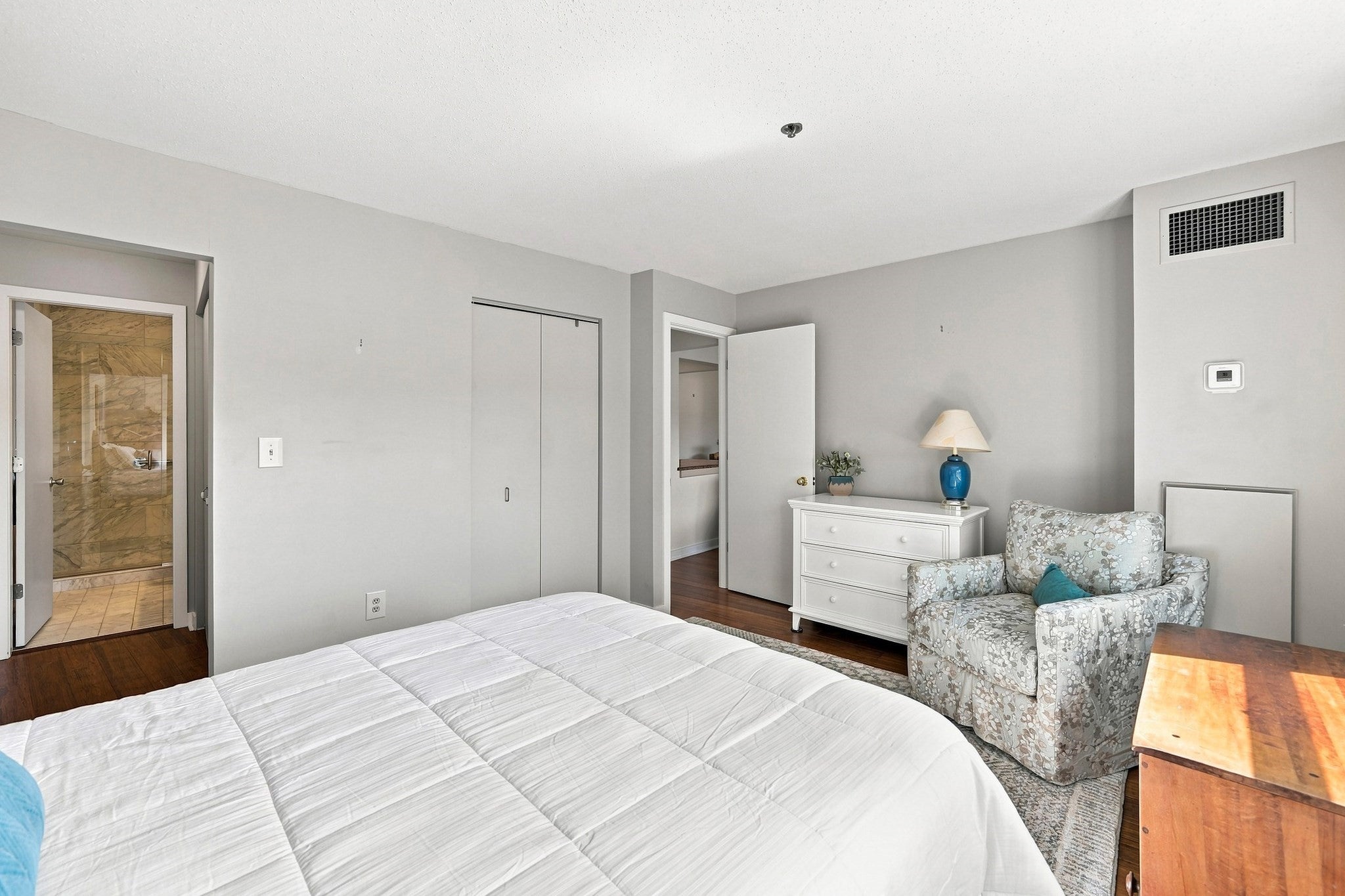 273 Cambridge Rd #505, Woburn, MA Photo #16